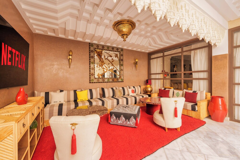 lounge