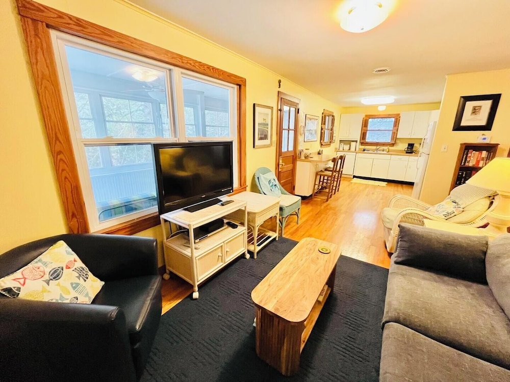 OAK Avenue 49
