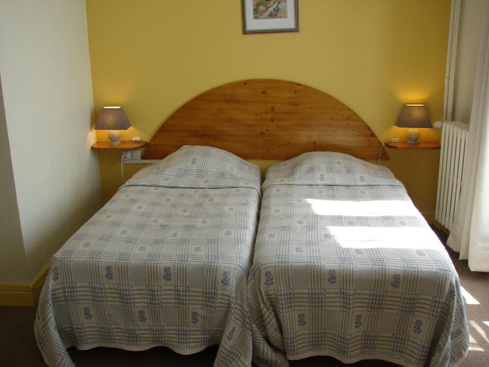 Valence Vacations - Hotel de Paris et des Voyageurs - Property Image 5
