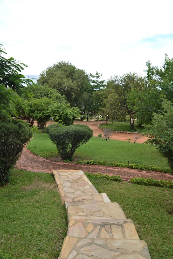 Tambuti Lodge