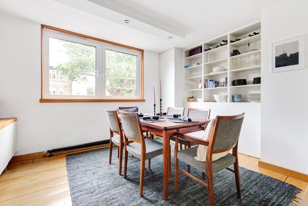 Modern Notting Hill 2 Bedroom Near Royal Oak Tube