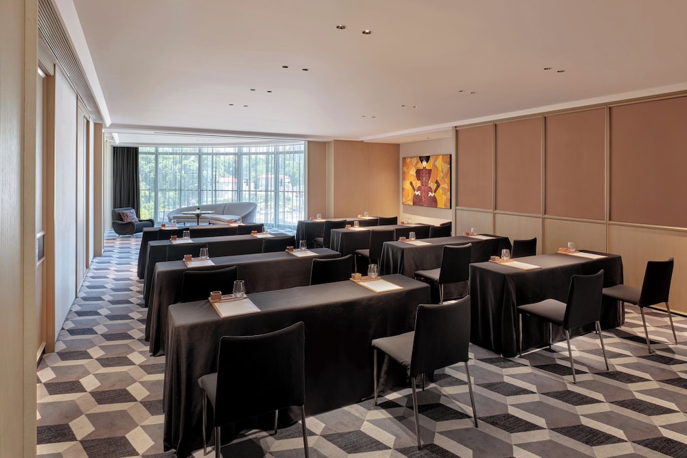 Hyatt Centric Zhongshan Park Shanghai 20