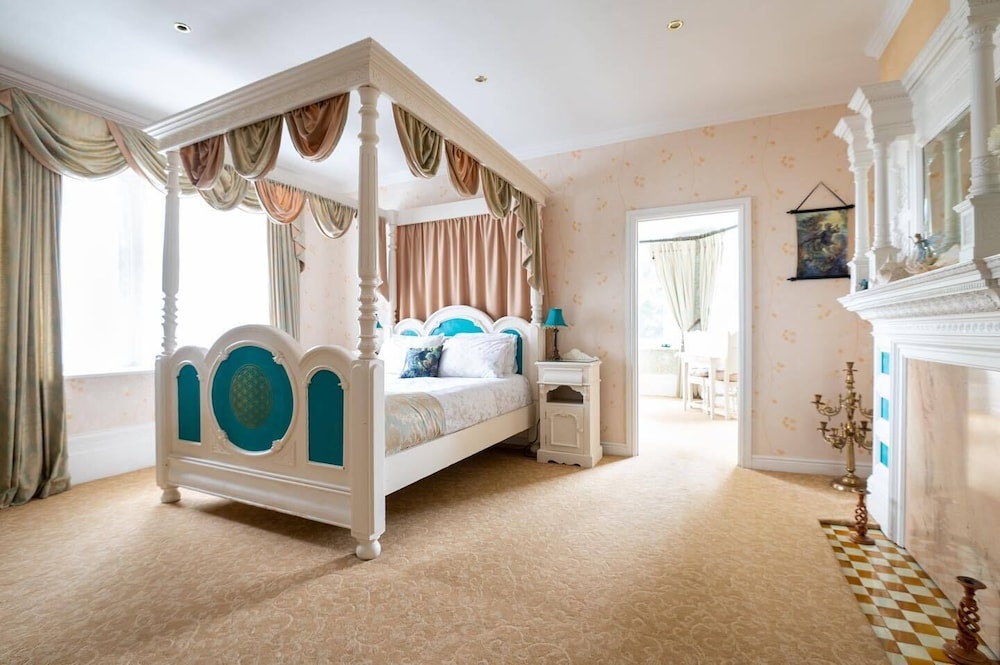 Enchanted Manor