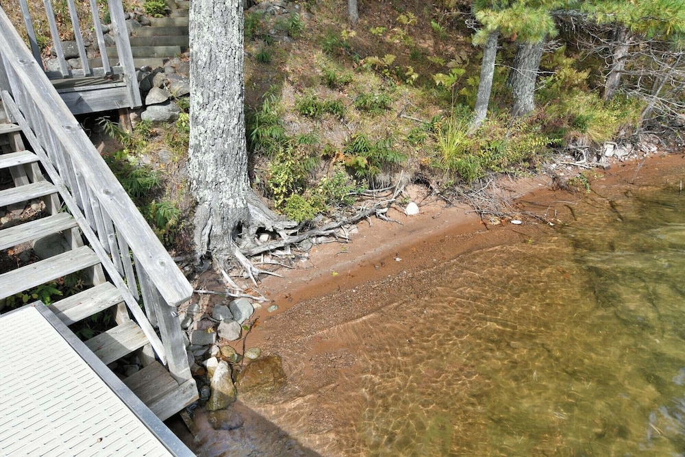 Majestic Moose Lodge