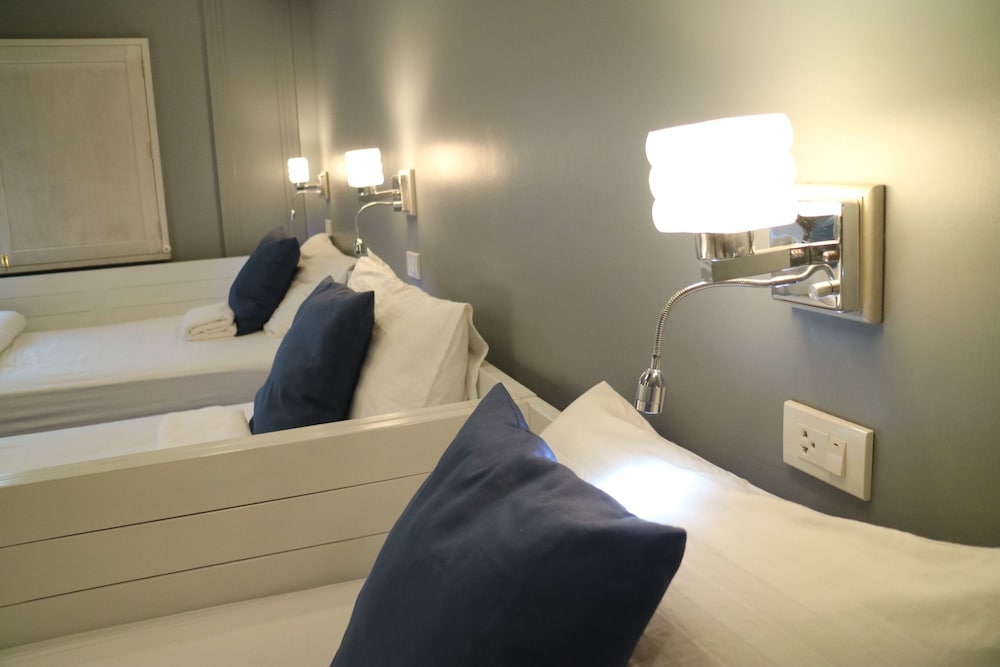 Golden Mountain Hostel - Image 5