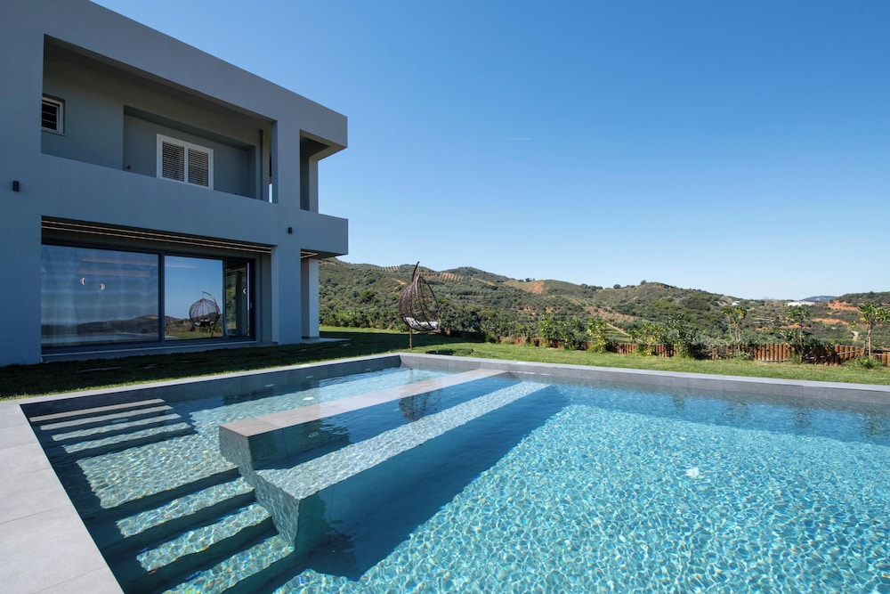 Villa Arithea