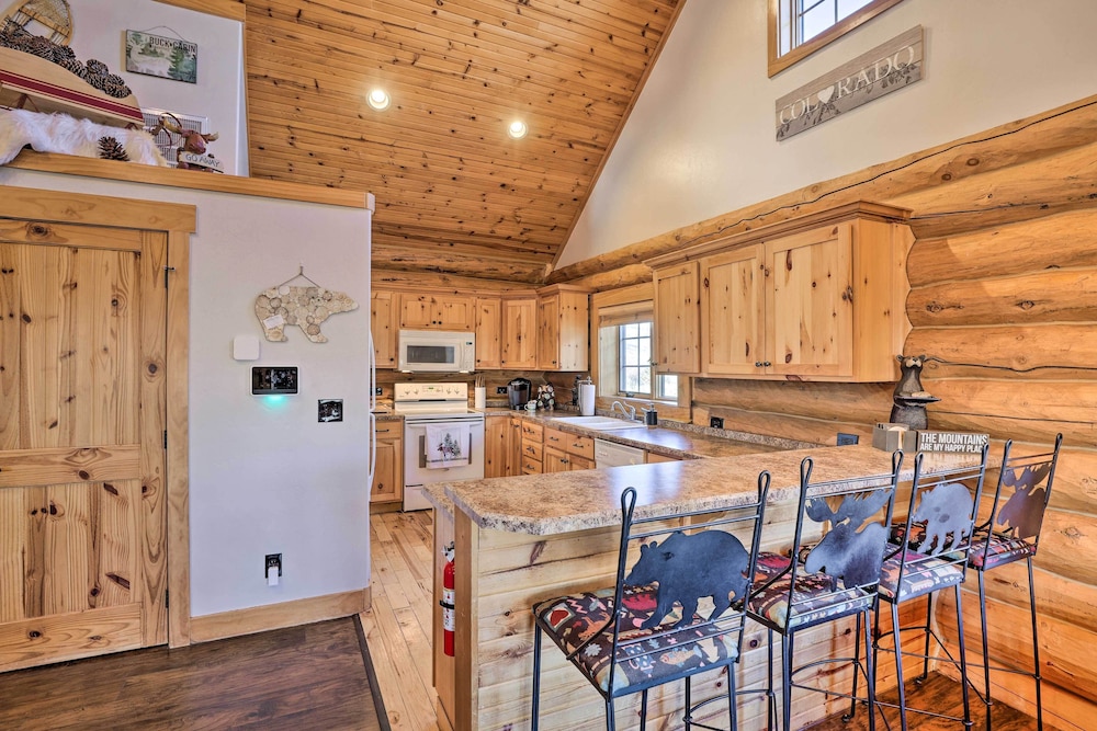 Idyllic Granby Cabin w/ Grill Near Town! view 3