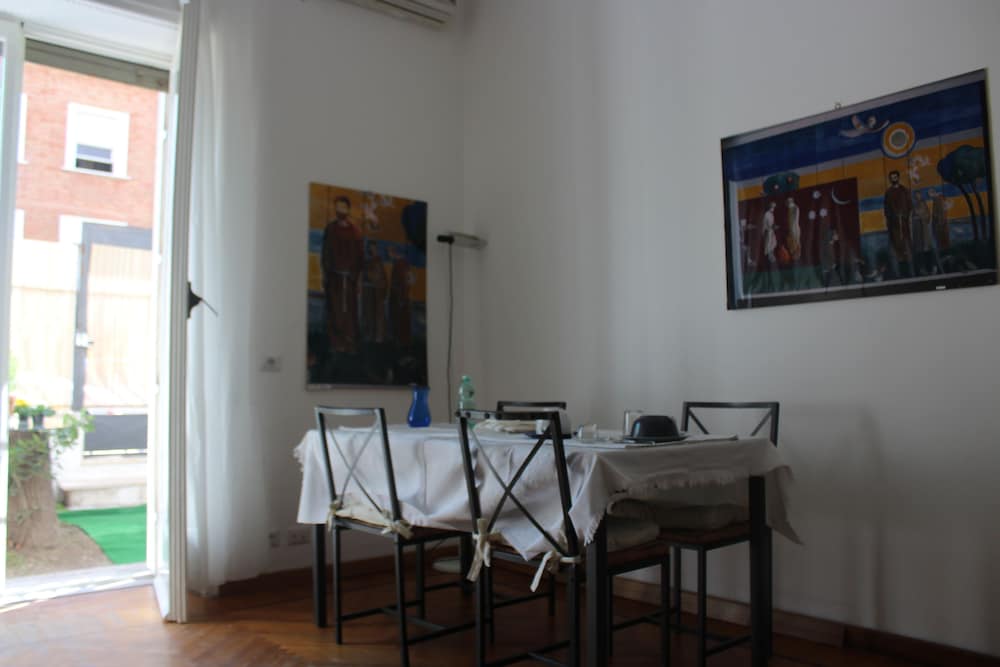 Dad's Atelier