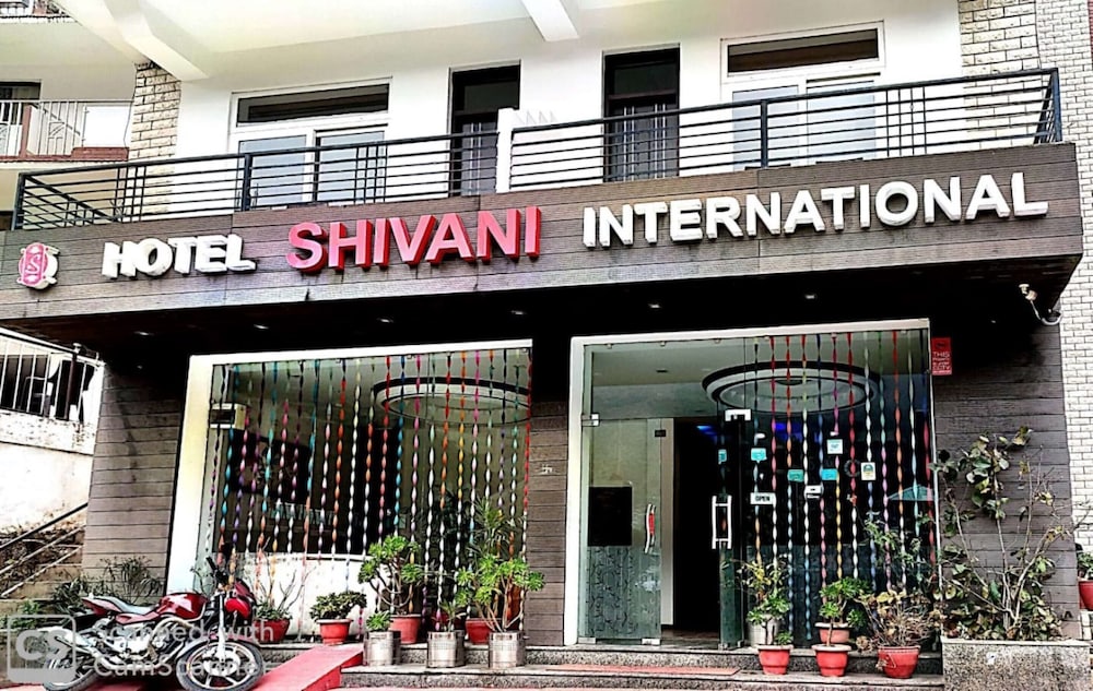 Goroomgo Shivani International Dharamshala