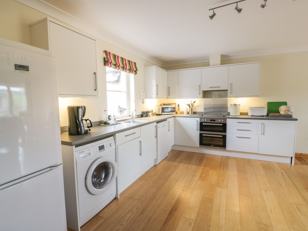 Perth Vacations - Muir Iosal - Property Image 12