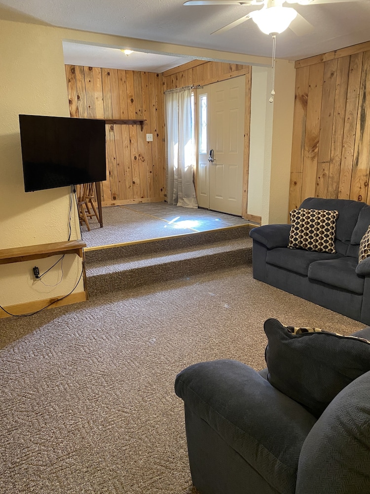 Foggy Mountain Lodge