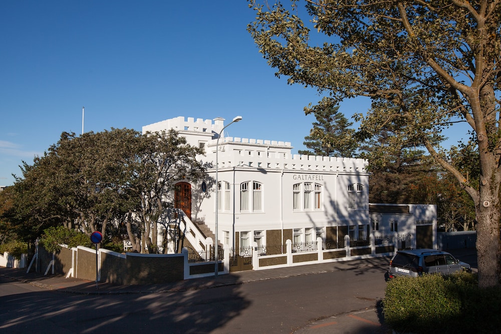 Hotel Guesthouse Galtafell - Image 1