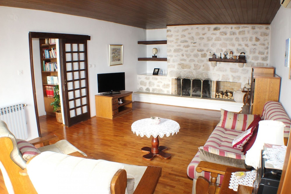 Sea View - Cosy & Comfortable - A3 Boris view 5