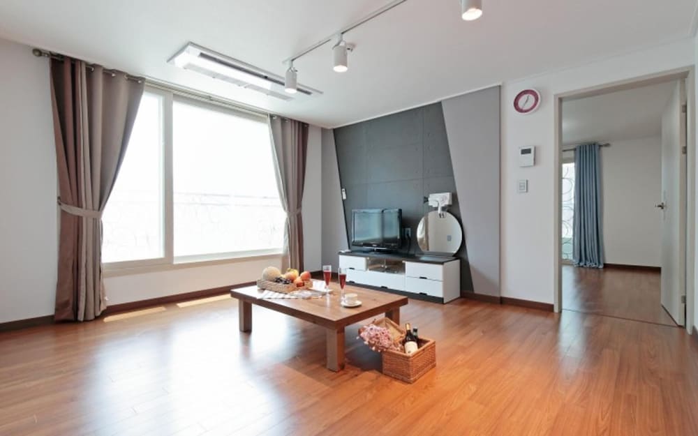 Pohang The 1 Resort