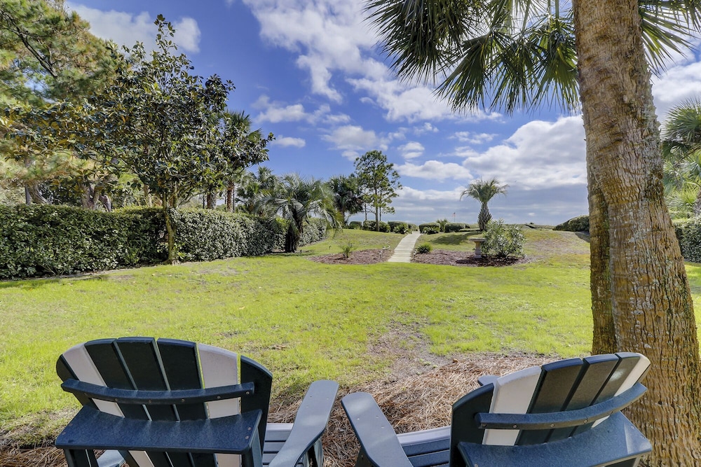 Cassina Palms