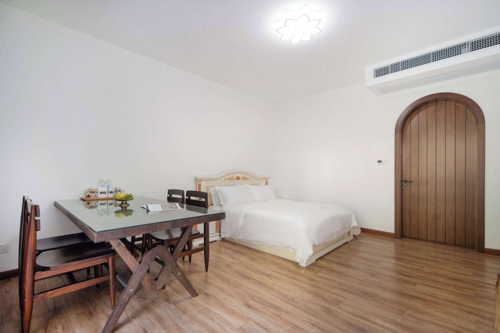 XiangLu YiMo Valley Retreat Guesthouse