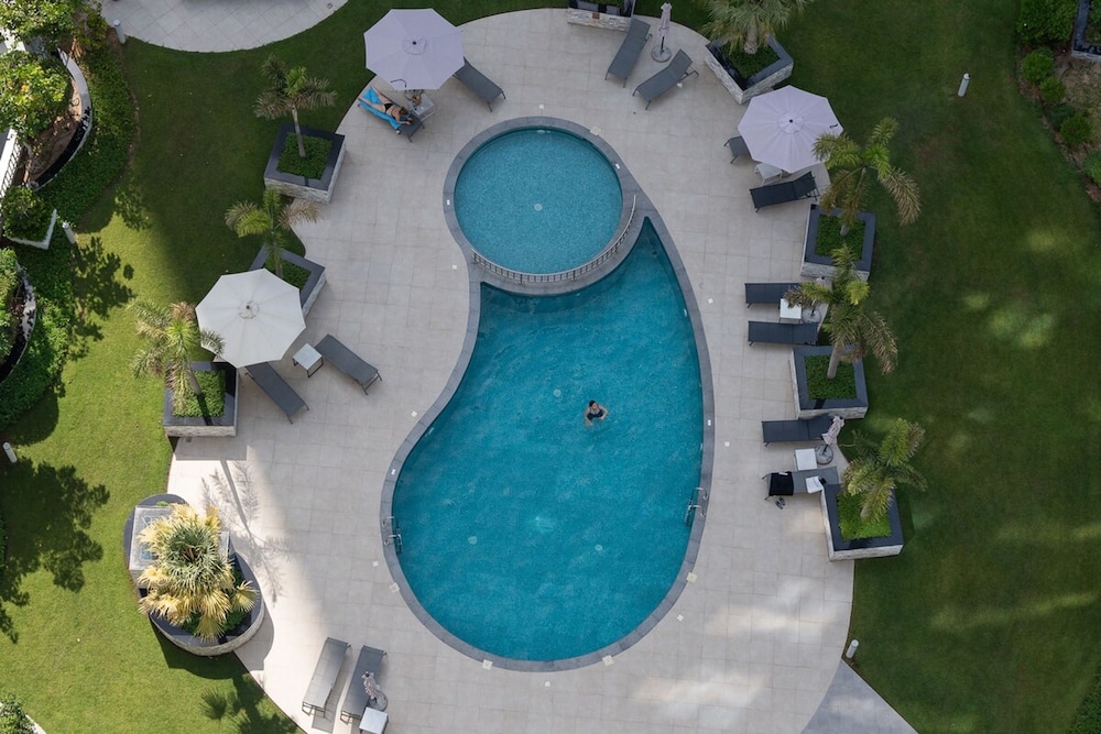 Premium 1-bedroom Apartment in Dubai Marina