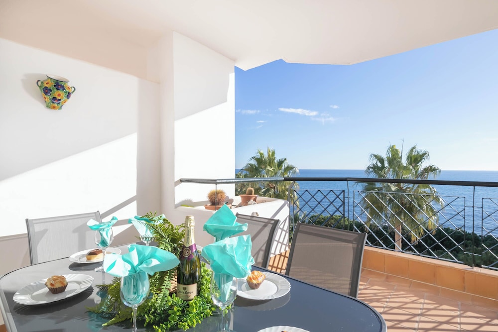 Mi Capricho Beach Front sea View & Pool