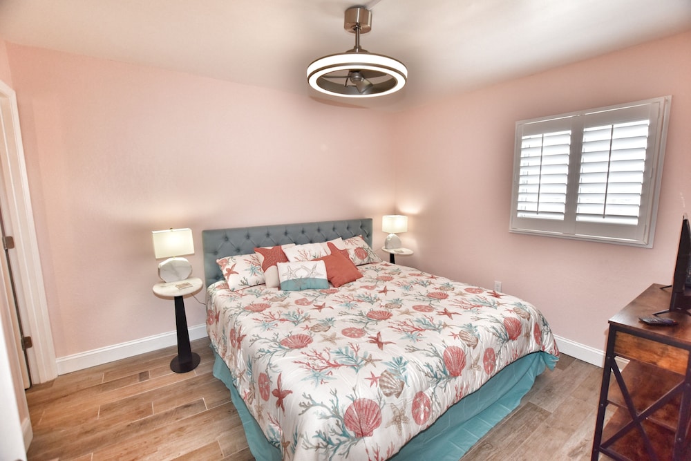 1008 Waters Edge Resort 1 Bedroom Condo