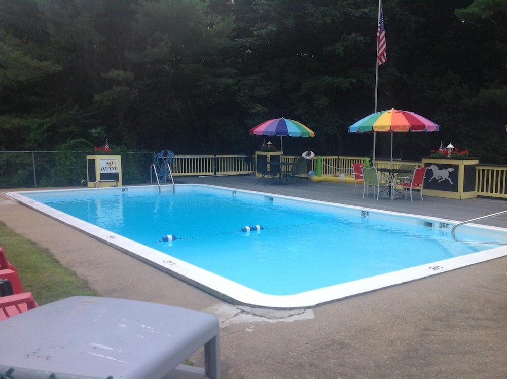 Lake Winnipesaukee Motel