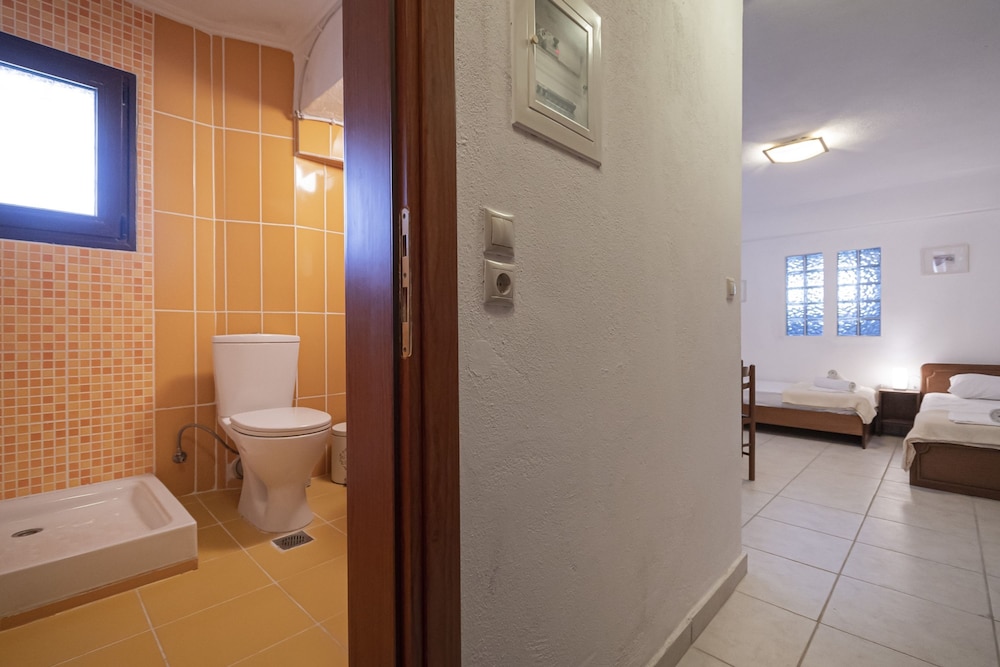 Mama Natura Lotus by Rentals Pro photo 4