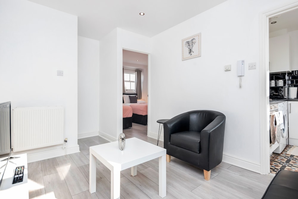 Cosy and Functional 1 Bedroom Flat in London