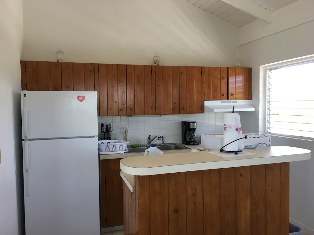 Caribbean Sea Breeze Villas