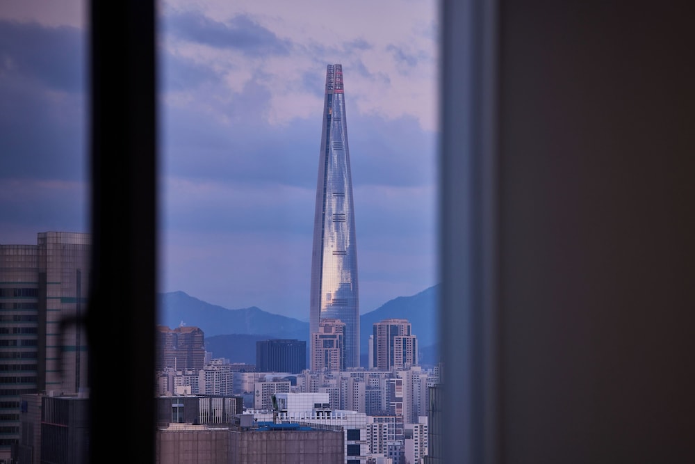 Signiel Seoul 107
