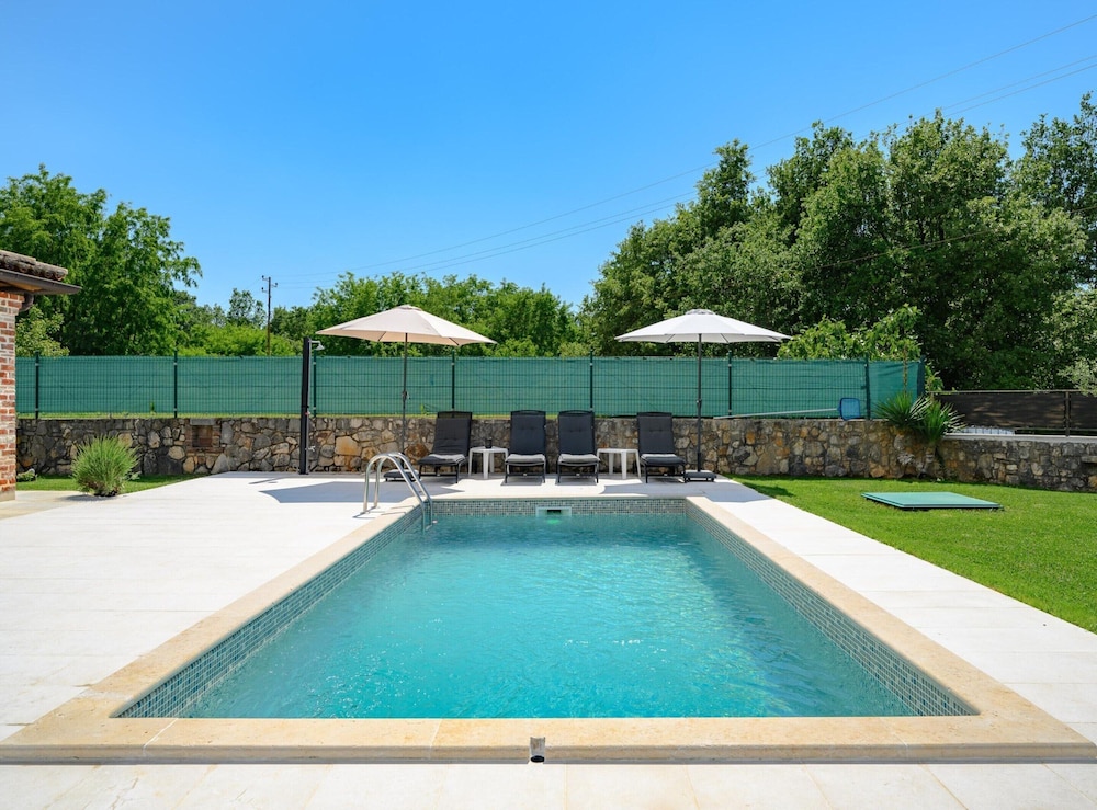 Villa Ida With View