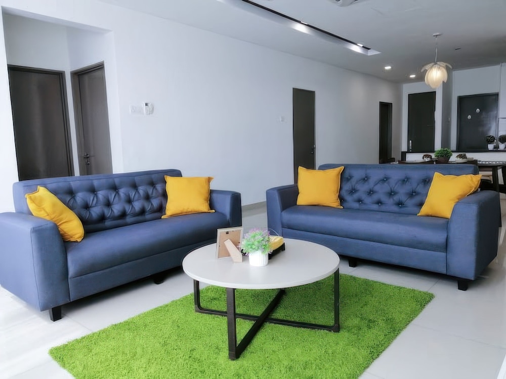 Zetapark Condominium by Emily in Town