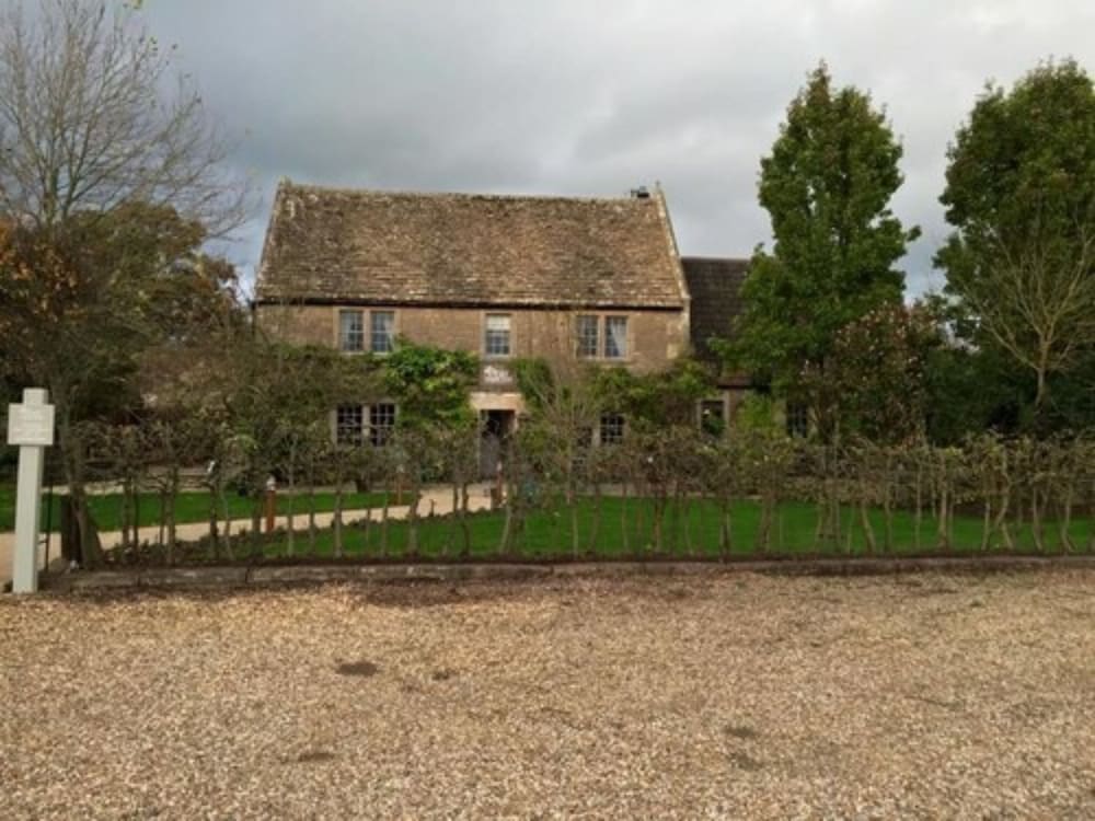Melksham Vacations - The Pear Tree Inn - Property Image 26