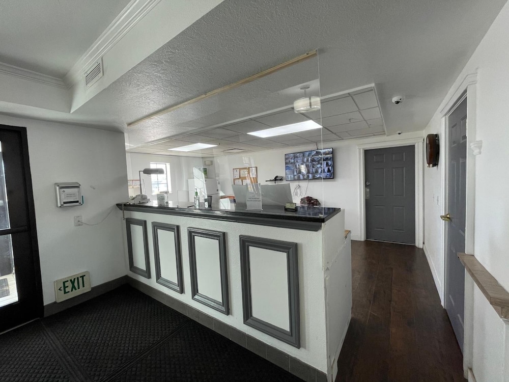 Elko Vacations - Traveler's Inn Carlin NV near Elko - Property Image 3