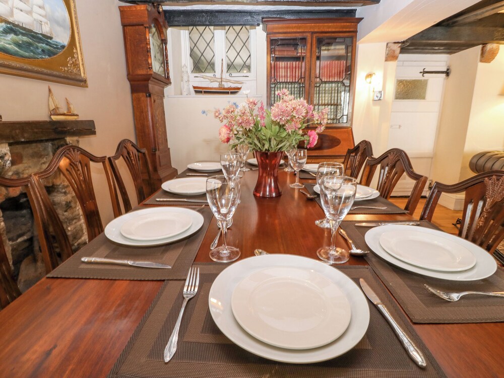 Hearthstone East Cottage