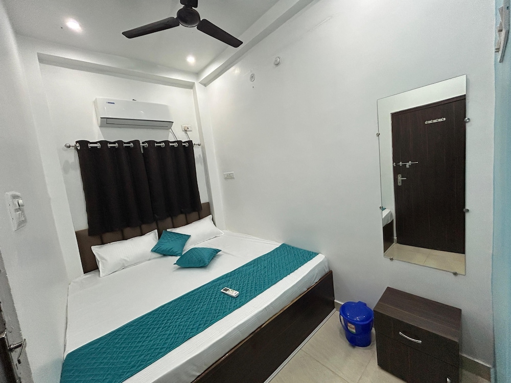 Shree Gomukh Residency