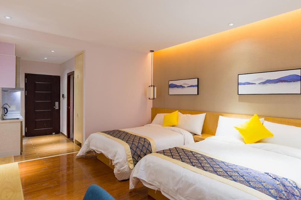 Huizhou Qu Wo Jia Shang Pin Apartment
