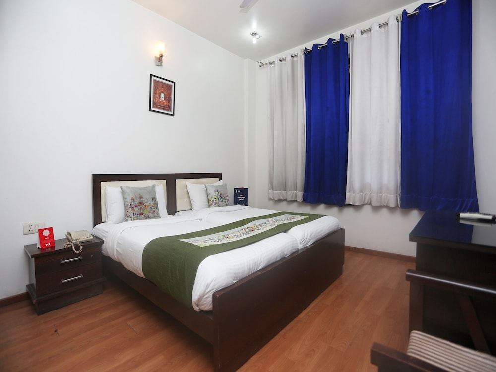 OYO 947 Hotel Palazzo Di Lara