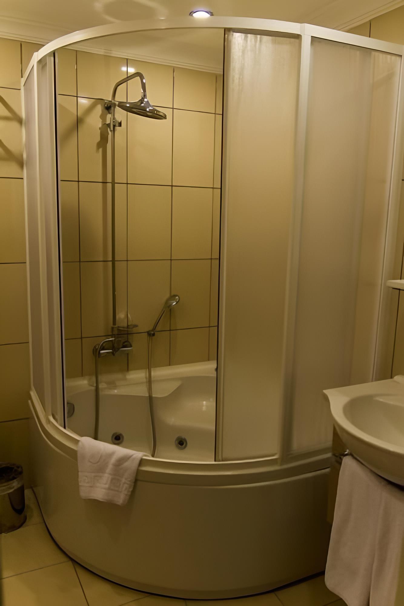 Peri Tower Hotel