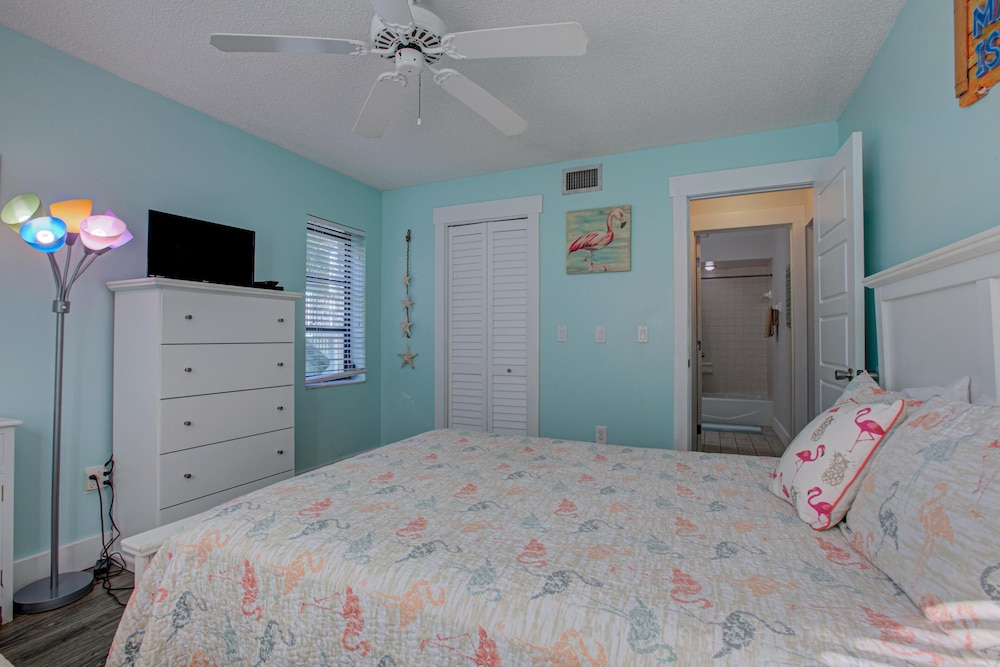 Anna Maria Island Beach Palms 7A