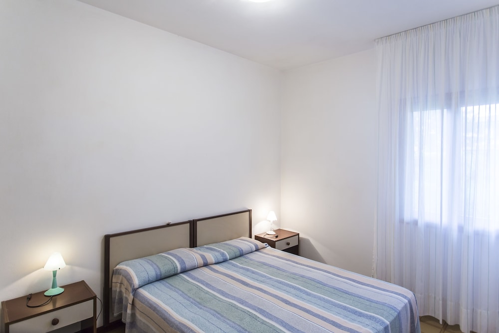 Villaggio Sole B view 5
