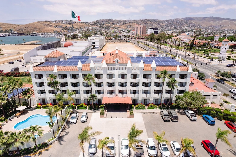 Ensenada Vacations - Corona Hotel Spa - Property Image 28