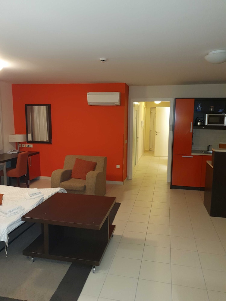 Marina Portorož Family Friendly Apartment 4