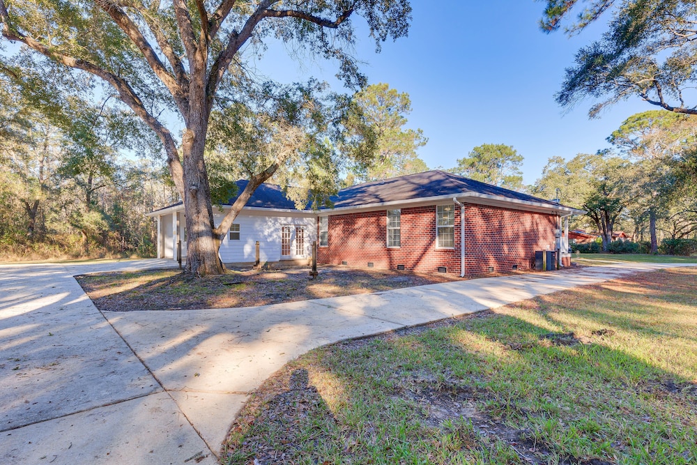 Tranquil Coden Retreat: 10 Mi to Dauphin Island! view 3