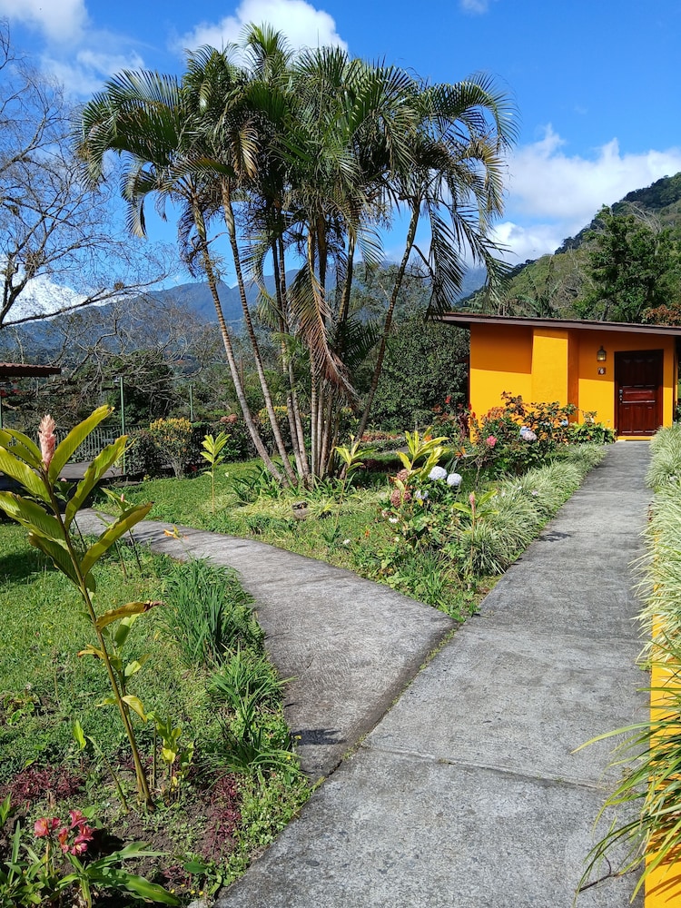 El Santuario Ecolodge