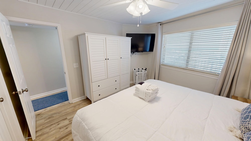 Mainsail 276 2 Bedroom Condo