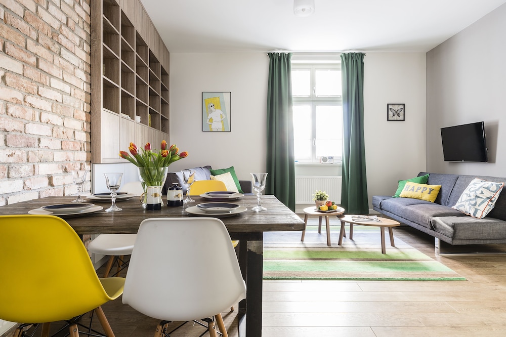 Sanhaus Apartments