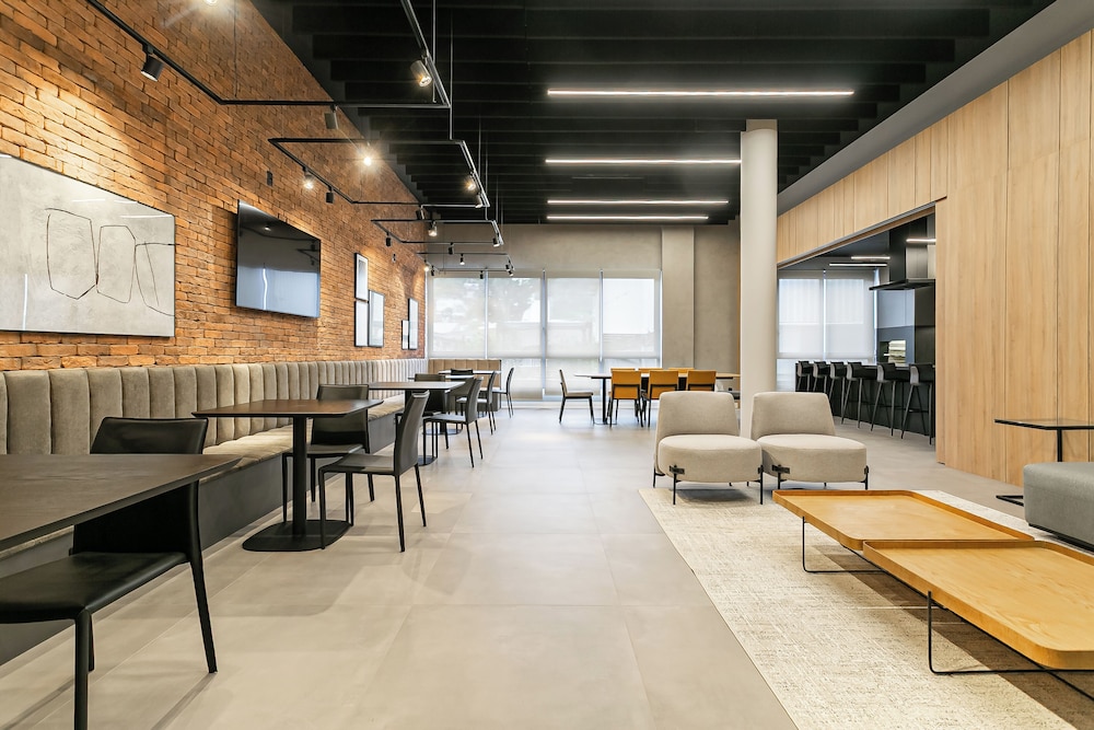 First Residencial Multifuncional by Viva - Conforto e Fácil Acesso às Melhores Praias de Floripa