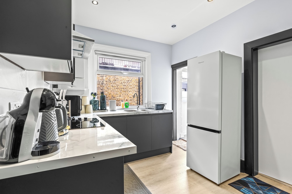 Superb 3bed Fulham Palace Retreat