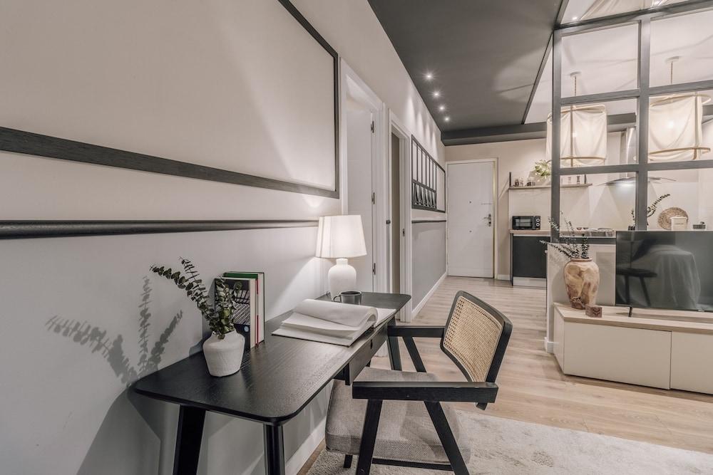 Kindo - 2 Bedrooms in Goya