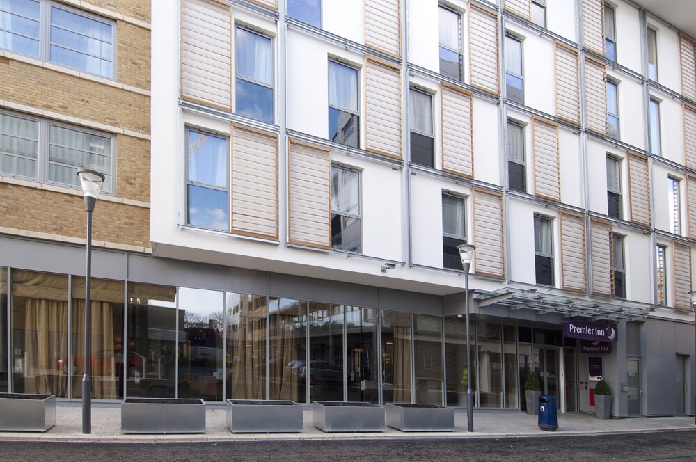 Premier Inn Lübeck City Centre