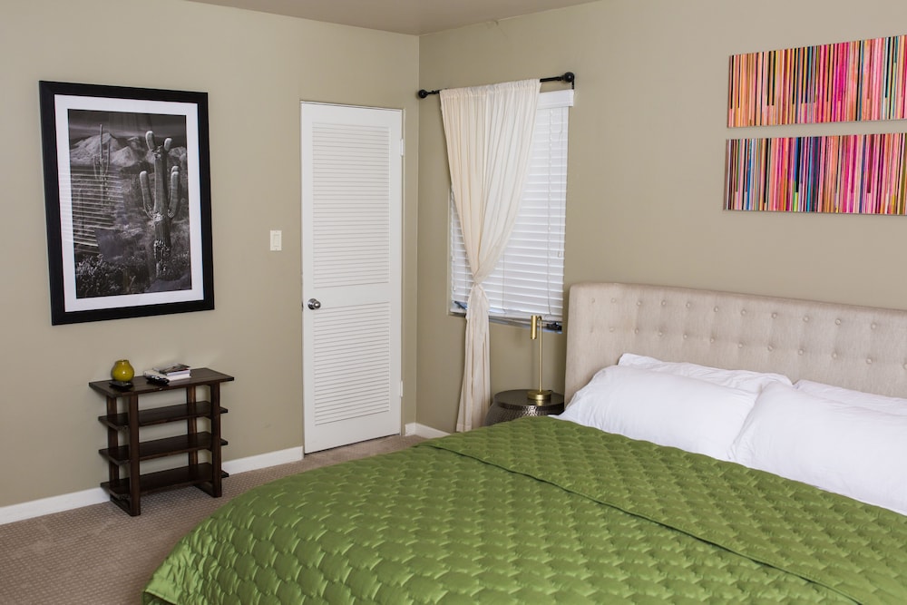 Encanto Vistas, A Golf Property in Central Phoenix